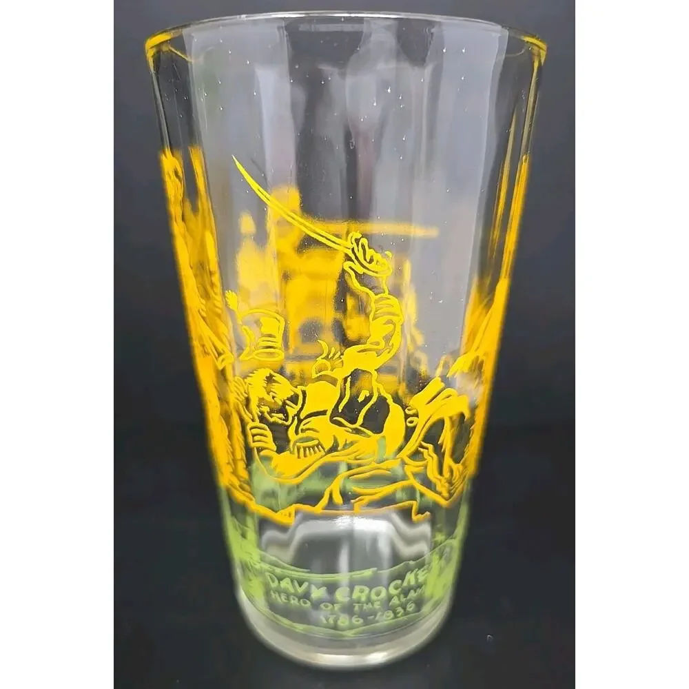 Vintage Davy Crockett Glass Yellow Tumbler Approx. Size: 5-1/2